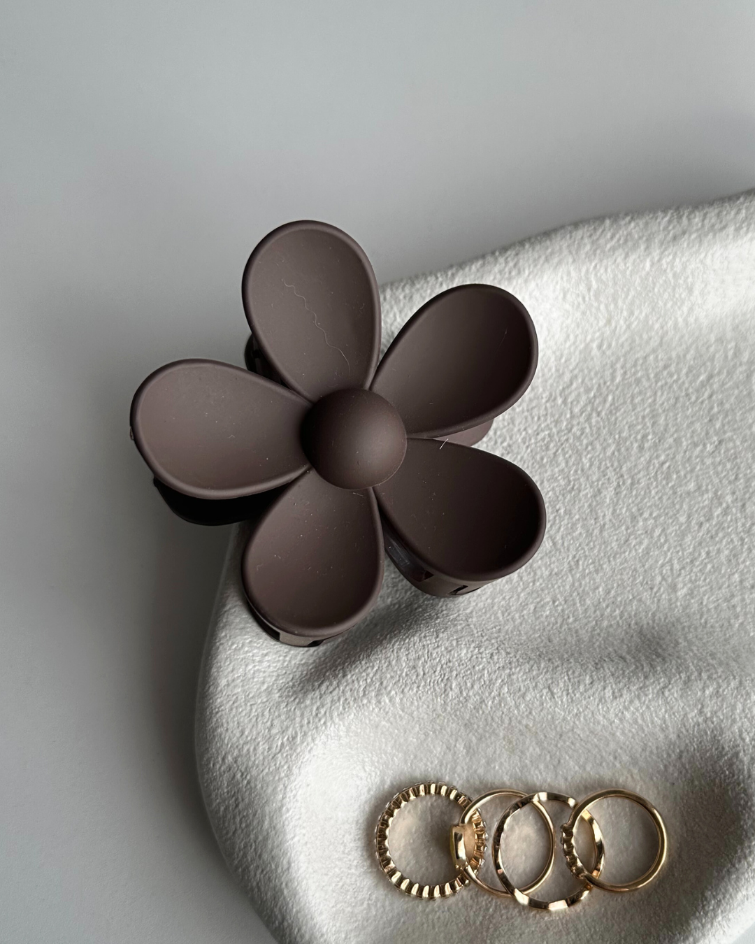 Daisy Flower Hair Clip - Espresso