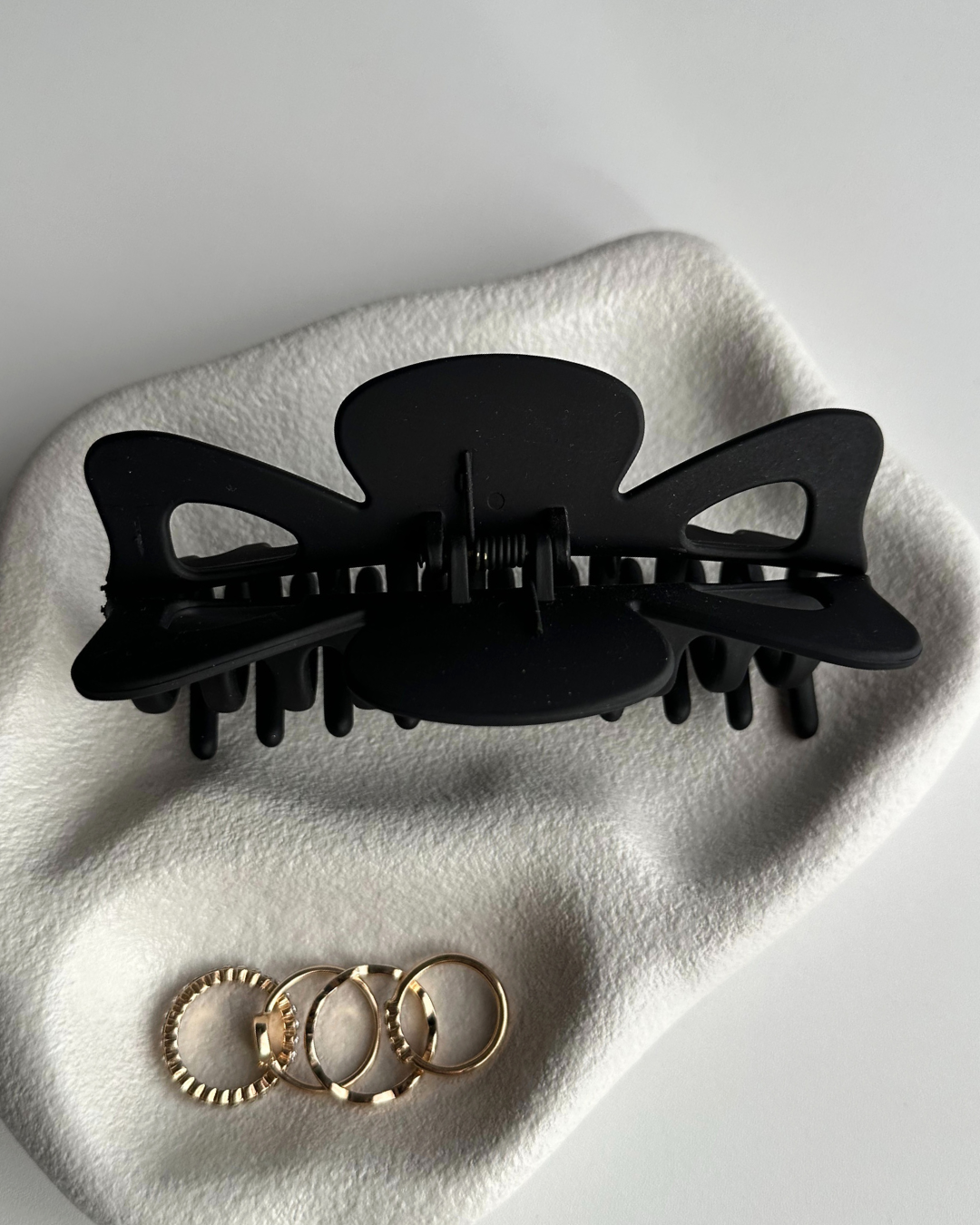 Large Matte Black Hair Clip
